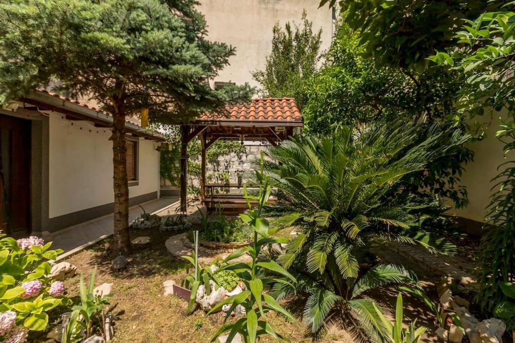 Apartment Paradise Garden Сплит Экстерьер фото